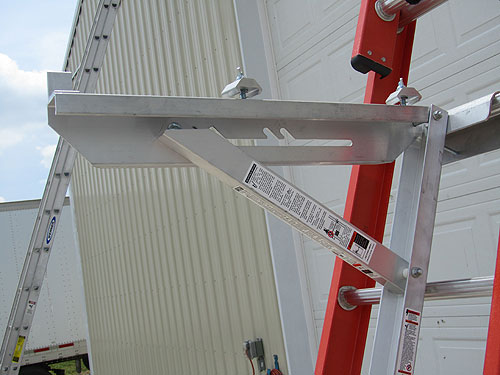 Ladder Jacks 20 Inch Alum 300 Lb Featured Image