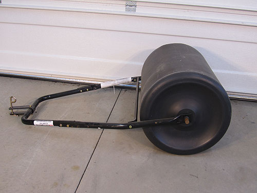 Lawn Roller 24in 18×24 Poly Featured Image